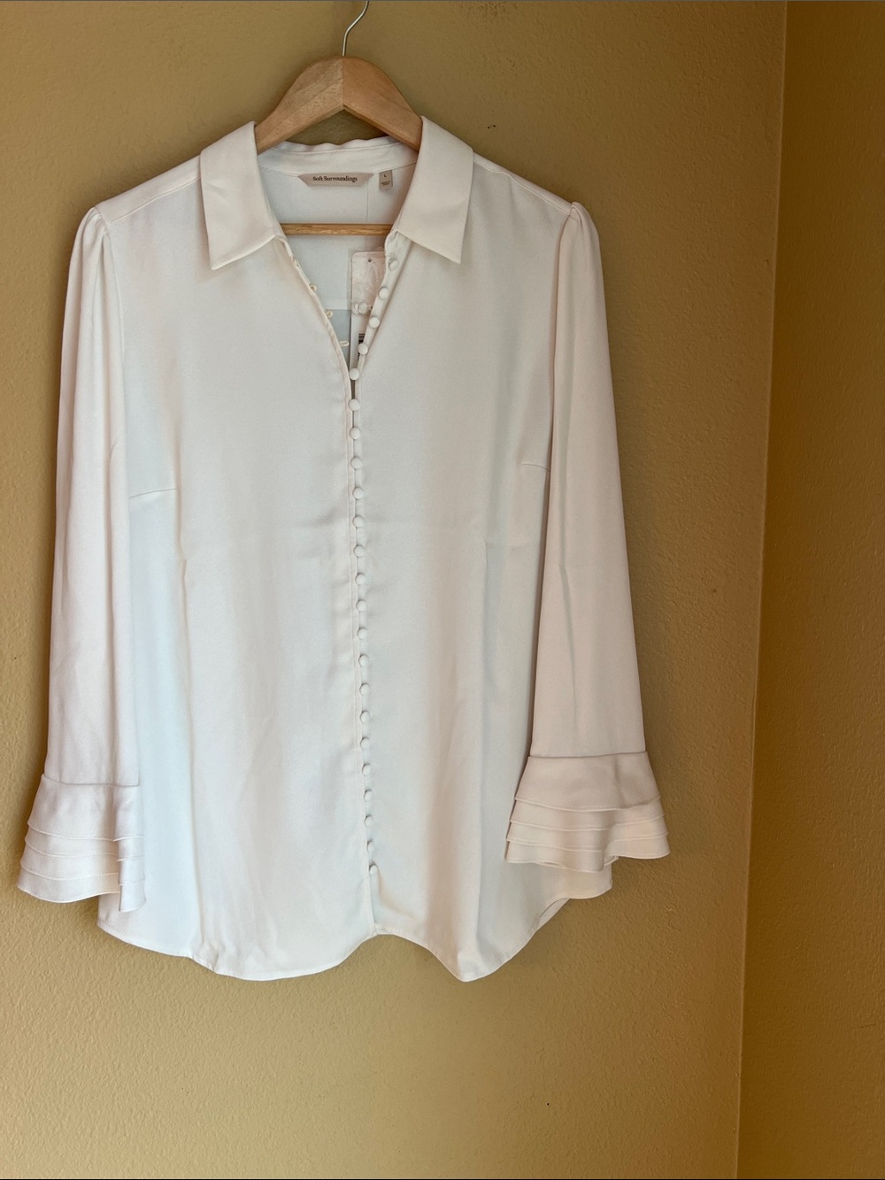 Soft Surroundings Cream Long Sleeve Sonnet Blouse L NWT